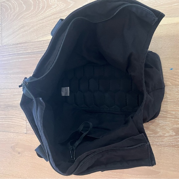 Wild One 🖤Cotton Everyday Dog Carrier - Picture 8 of 11